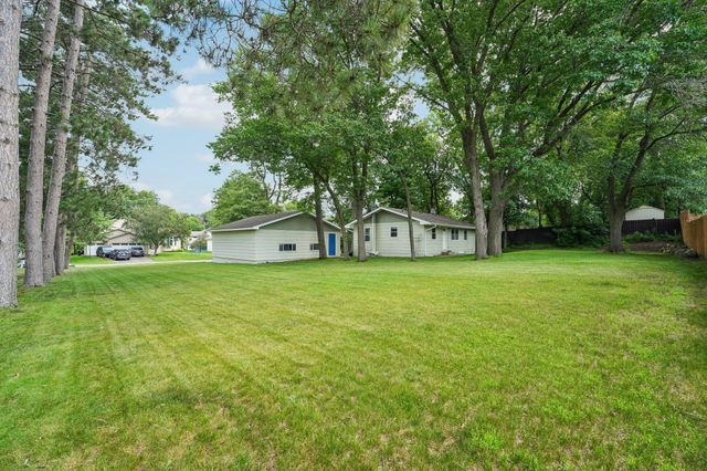 2324 130th Avenue NW, Coon Rapids, MN 55448