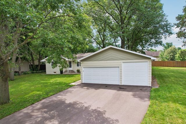 2324 130th Avenue NW, Coon Rapids, MN 55448