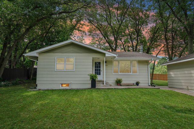 2324 130th Avenue NW, Coon Rapids, MN 55448