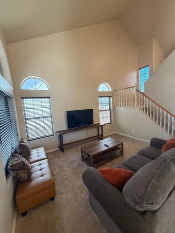 1111 S Tiago Drive, Gilbert, AZ 85233