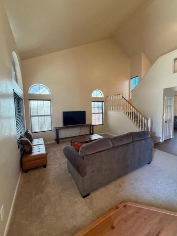 1111 S Tiago Drive, Gilbert, AZ 85233