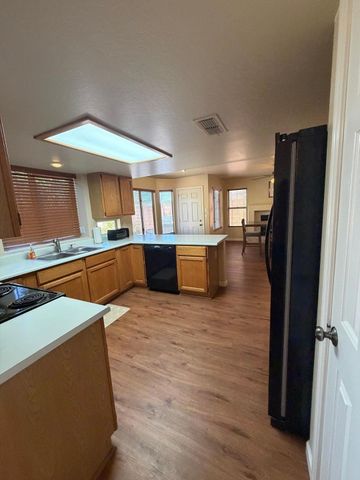 1111 S Tiago Drive, Gilbert, AZ 85233