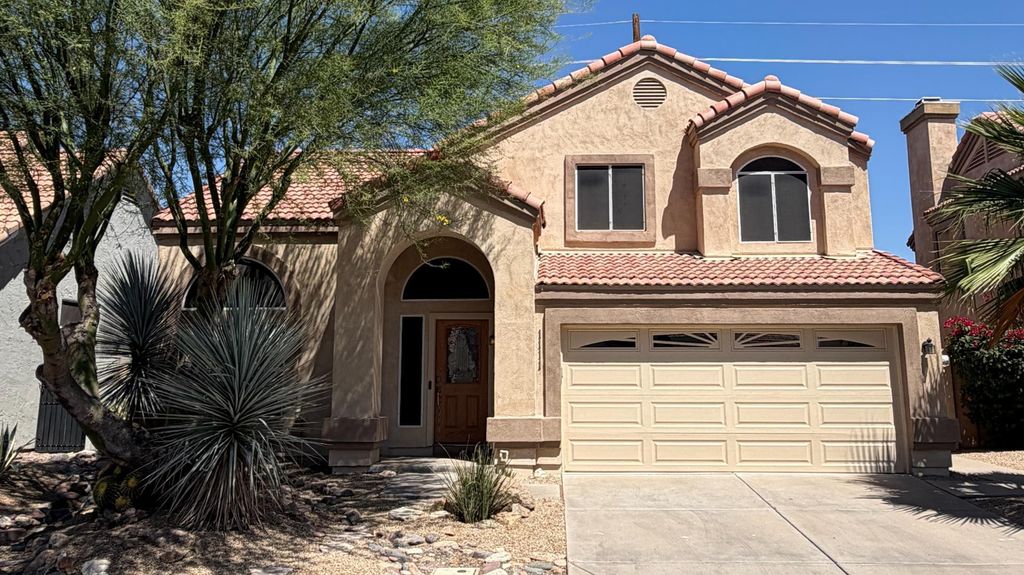 1111 S Tiago Drive, Gilbert, AZ 85233