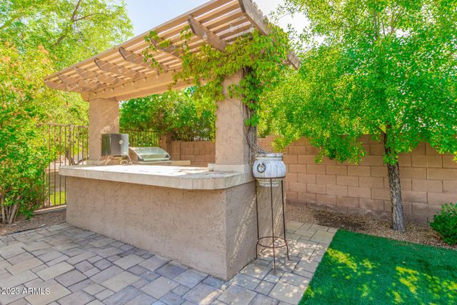 295 W Goldfinch, Chandler, AZ 85286