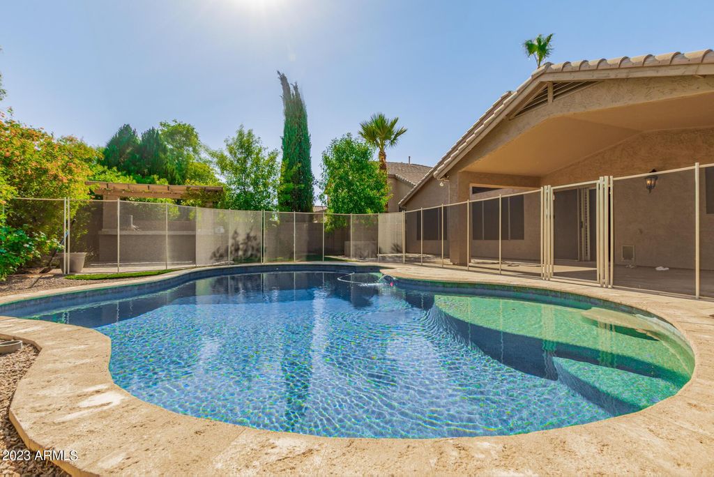 295 W Goldfinch, Chandler, AZ 85286