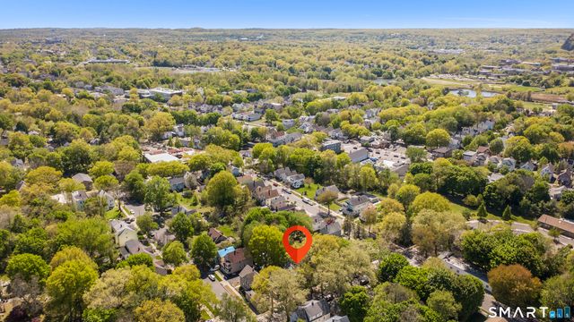 8 West Read Street, New Haven, CT 06511