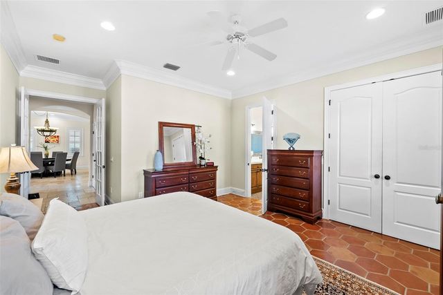 4911 W MELROSE AVENUE S, Tampa, FL 33629