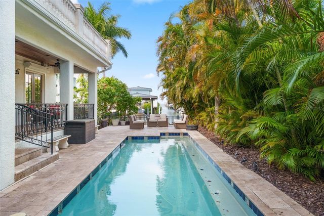 4911 W MELROSE AVENUE S, Tampa, FL 33629