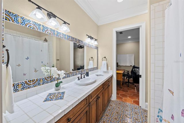 4911 W MELROSE AVENUE S, Tampa, FL 33629