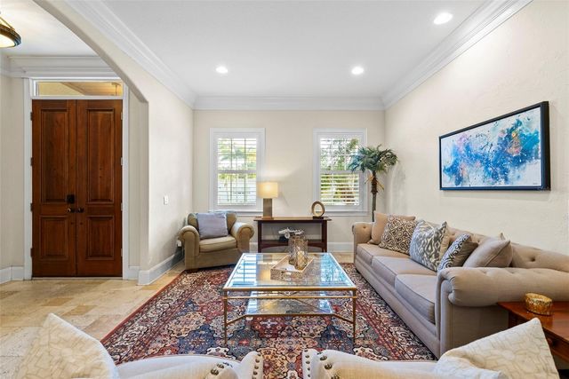 4911 W MELROSE AVENUE S, Tampa, FL 33629