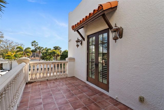 4911 W MELROSE AVENUE S, Tampa, FL 33629