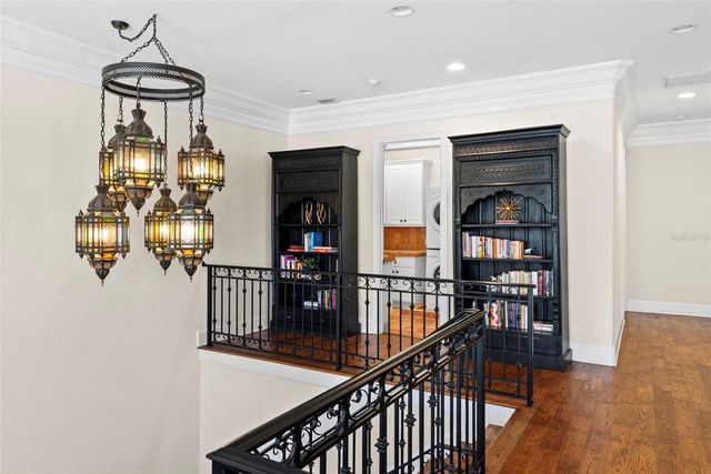 4911 W MELROSE AVENUE S, Tampa, FL 33629