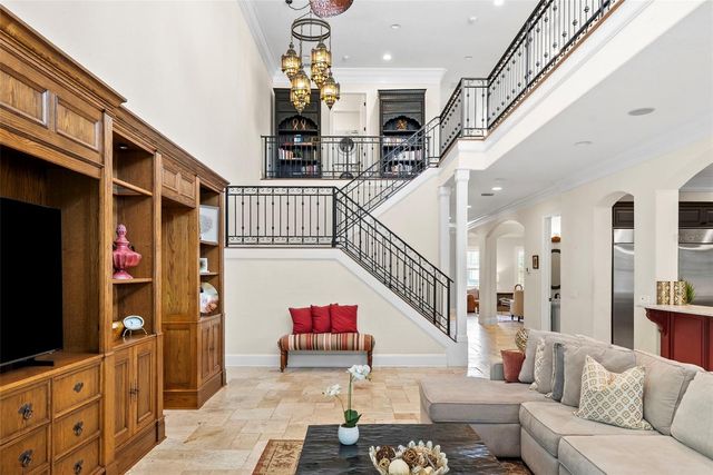 4911 W MELROSE AVENUE S, Tampa, FL 33629