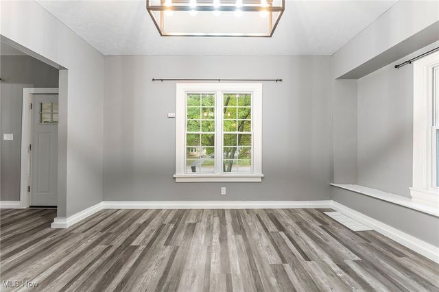 3356 Euclid Heights Boulevard, Cleveland Heights, OH 44118