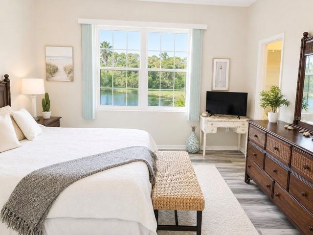 8360 WINGATE DRIVE 811, Sarasota, FL 34238