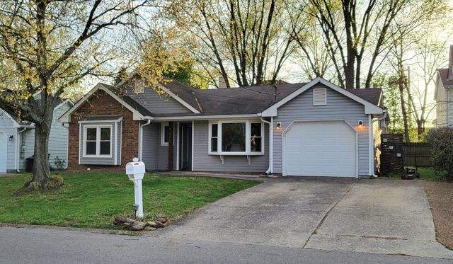 131 Southern Trce, Hendersonville, TN 37075