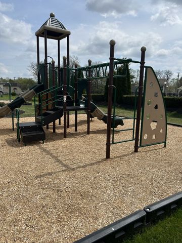 131 Southern Trce, Hendersonville, TN 37075