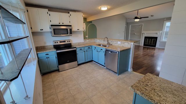 131 Southern Trce, Hendersonville, TN 37075