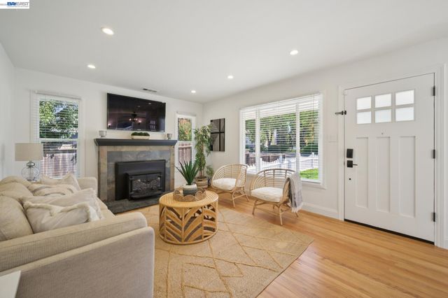 3469 Bernal Ave, Pleasanton, CA 94566
