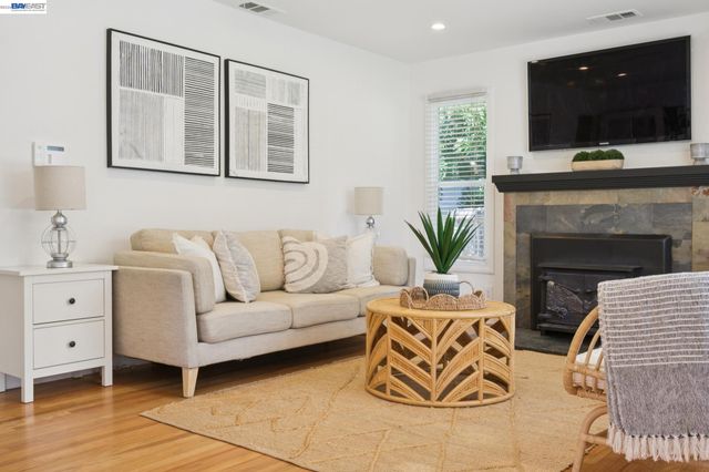 3469 Bernal Ave, Pleasanton, CA 94566