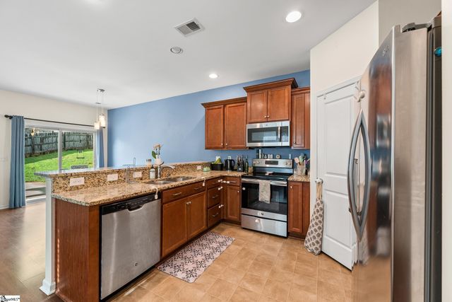 123 Dunnsmore Drive, Inman, SC 29349