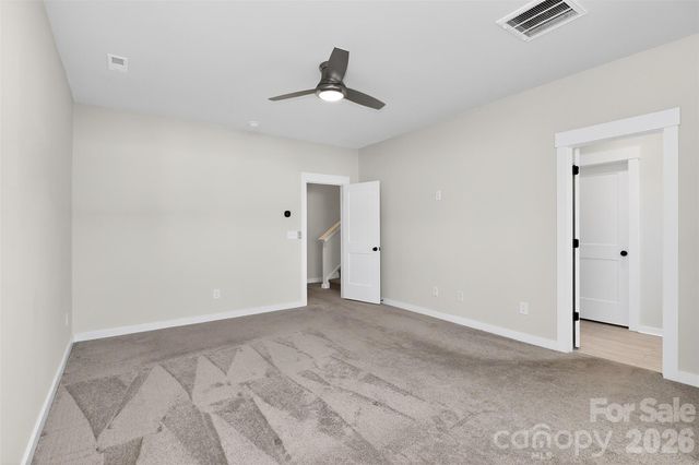 9521 Munsing Drive, Charlotte, NC 28269