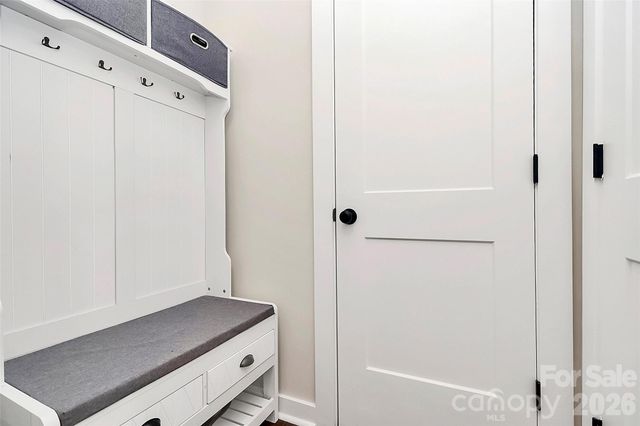 9521 Munsing Drive, Charlotte, NC 28269