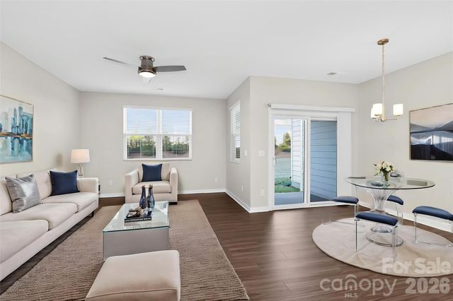 9521 Munsing Drive, Charlotte, NC 28269