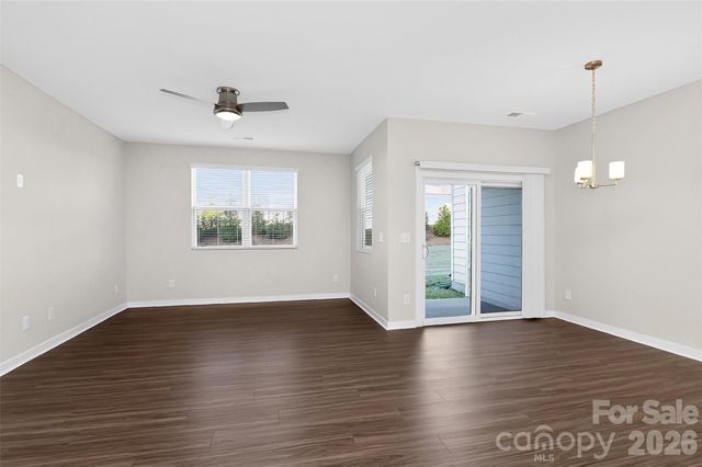 9521 Munsing Drive, Charlotte, NC 28269