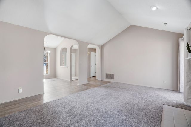 4905 GLENCAIRN DR, Columbia, MO 65203