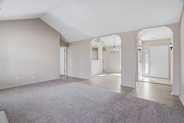 4905 GLENCAIRN DR, Columbia, MO 65203