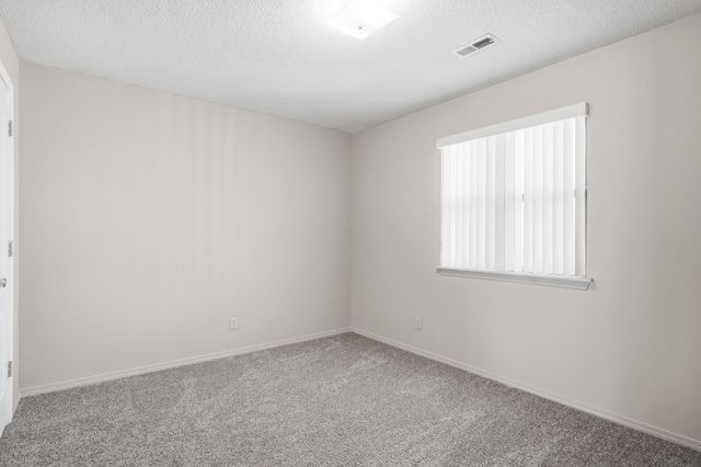 4905 GLENCAIRN DR, Columbia, MO 65203