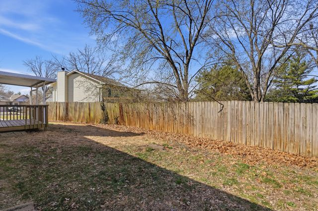 4905 GLENCAIRN DR, Columbia, MO 65203