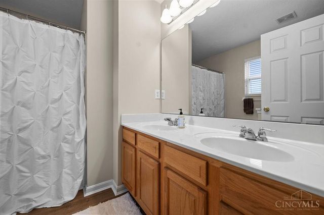 7432 William Hensley Drive, Fairfield, OH 45014