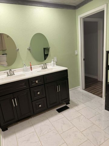 421 Sally Stephens Branch, Prestonsburg, KY 41653