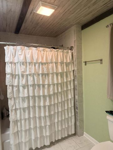 421 Sally Stephens Branch, Prestonsburg, KY 41653