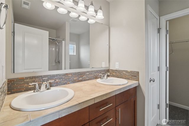 14403 Lockwood Lane SE, Yelm, WA 98597
