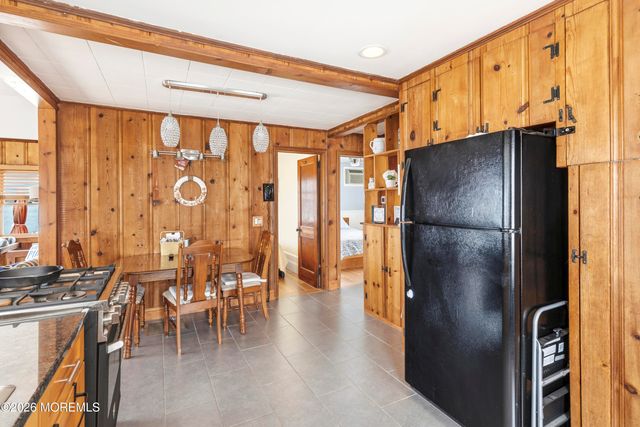 314 Sunset Drive N, Seaside Heights, NJ 08751