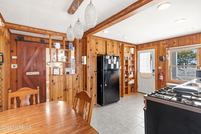 314 Sunset Drive N, Seaside Heights, NJ 08751