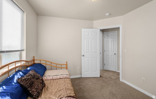 4641 W 5675 S, Hooper, UT 84315