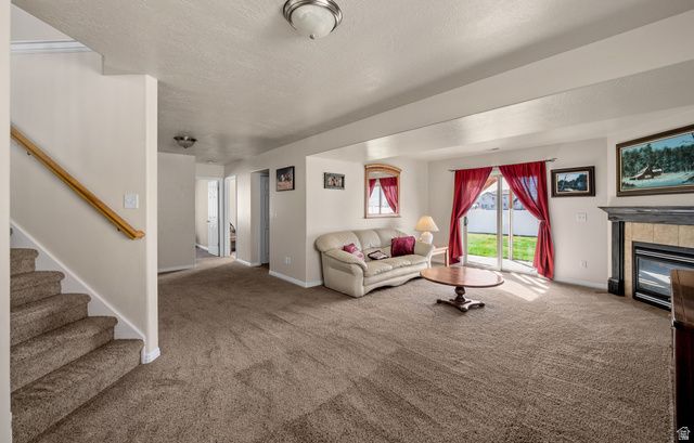 4641 W 5675 S, Hooper, UT 84315