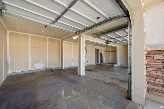 4641 W 5675 S, Hooper, UT 84315