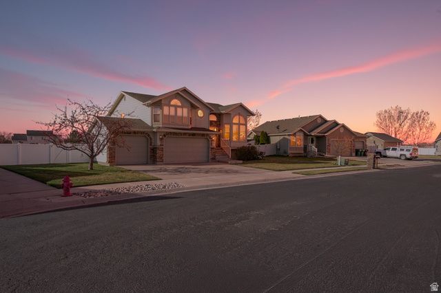 4641 W 5675 S, Hooper, UT 84315