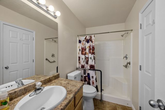 4641 W 5675 S, Hooper, UT 84315