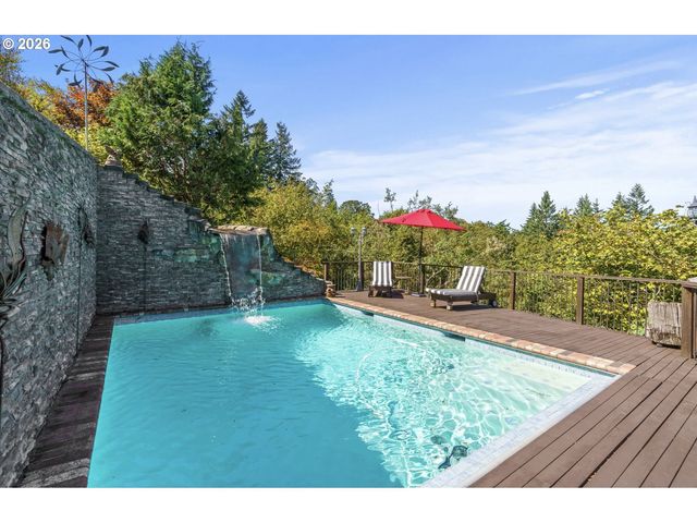 1777 SKYLAND Dr, Lake Oswego, OR 97034