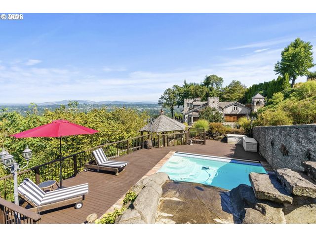 1777 SKYLAND Dr, Lake Oswego, OR 97034