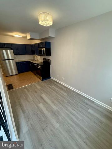 1920 N DARIEN ST, Philadelphia, PA 19122