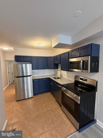 1920 N DARIEN ST, Philadelphia, PA 19122