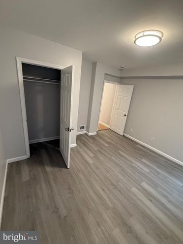1920 N DARIEN ST, Philadelphia, PA 19122