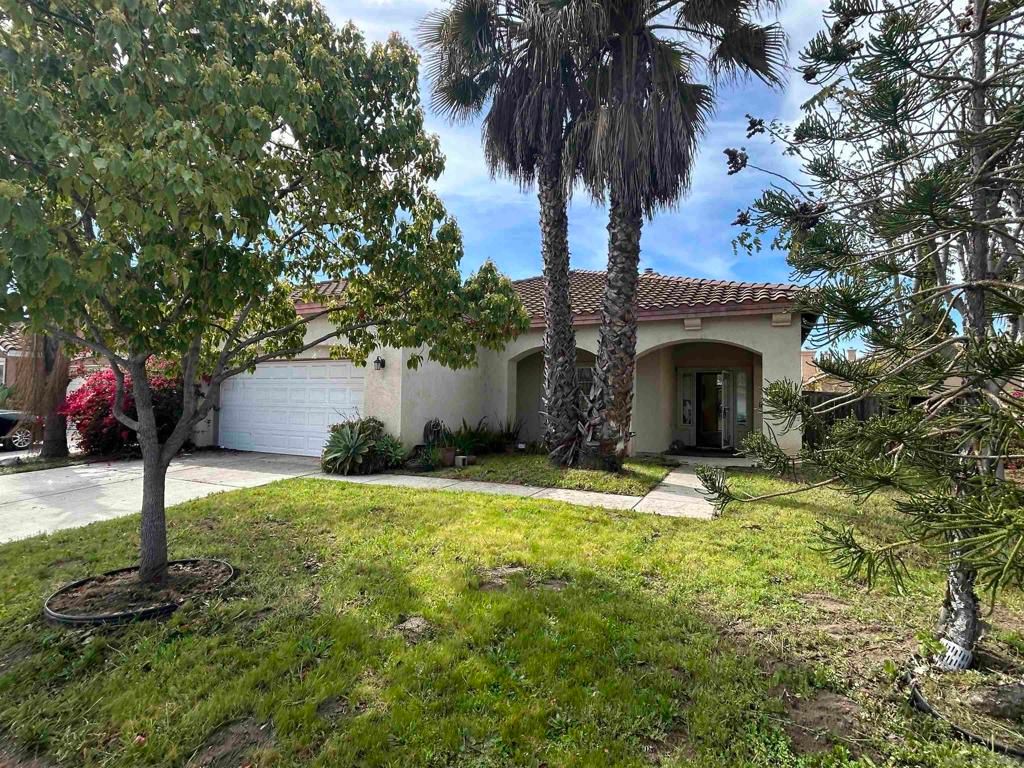 Image 1 of property listing at 505 Portico Dr, Oceanside, CA 92058